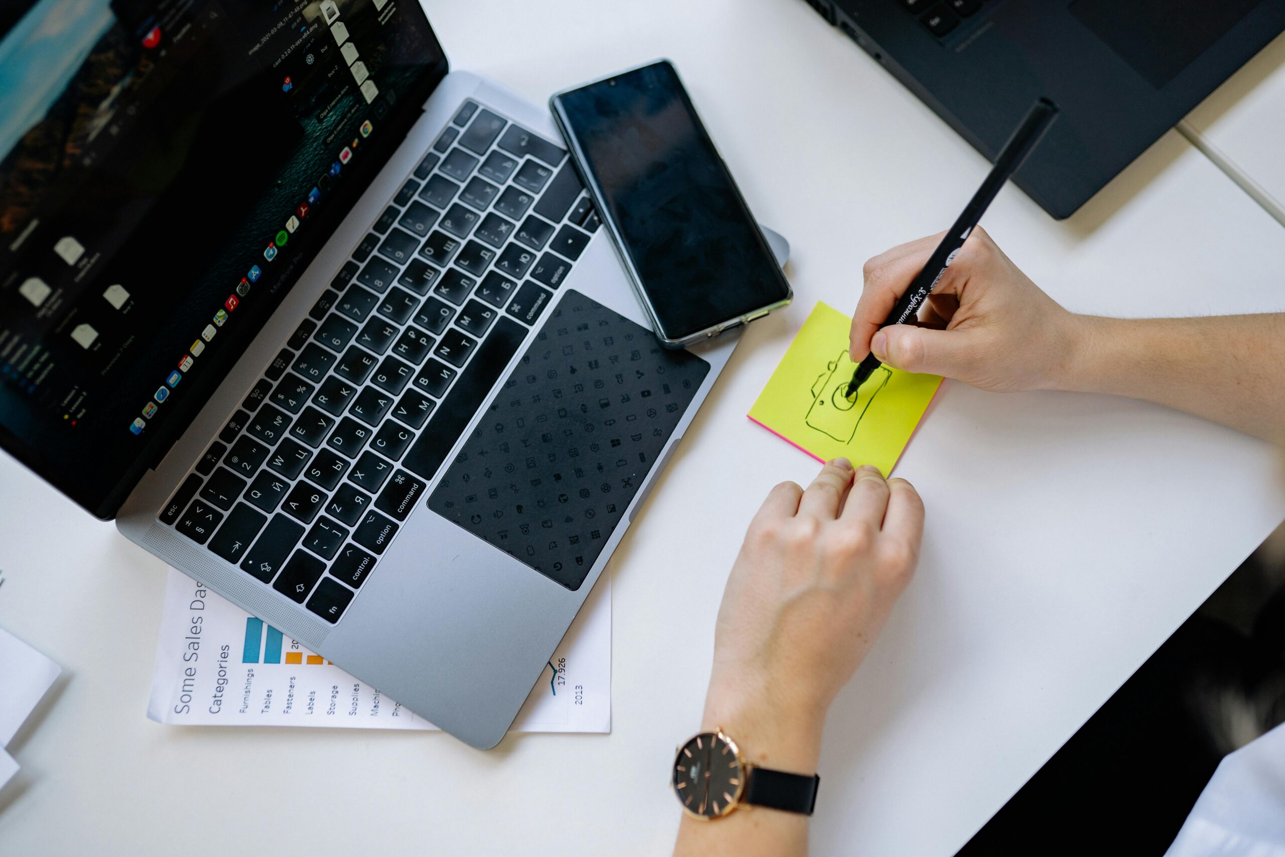 How to Use Technology to Improve Your Supply Chain Efficiency