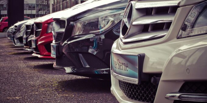 Automotive News